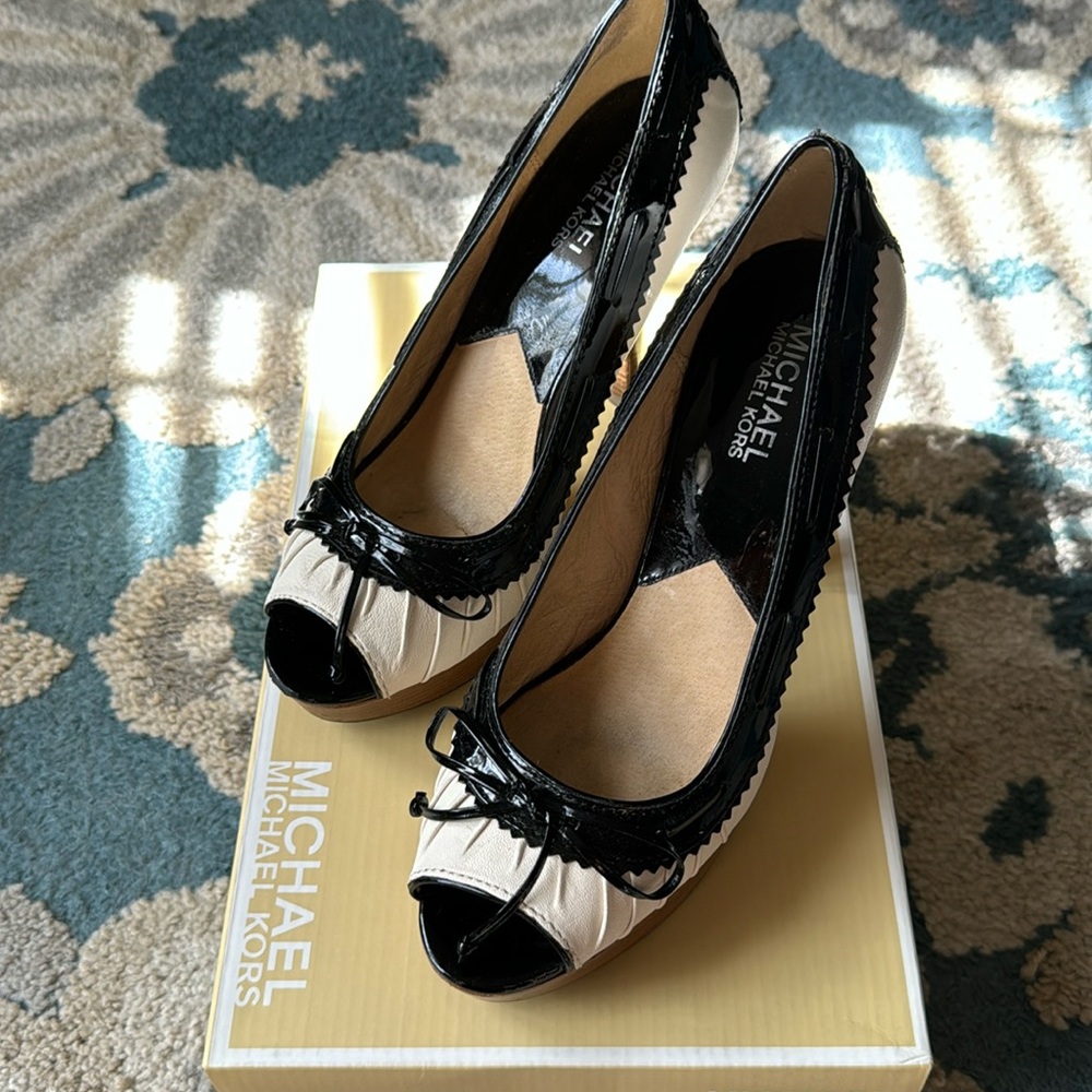 Michael Kors Black & Ivory Open Toe Heels